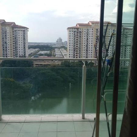 11-Modern Homestay Palazio Lake View Mount Austin Palazio Near Aeon Themepark Toppen Ikea Johor Bahru Ngoại thất bức ảnh