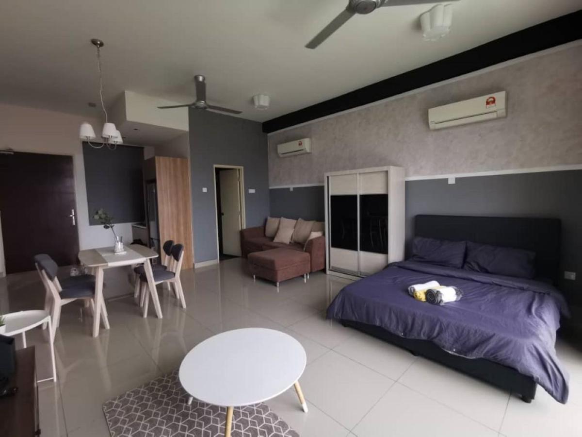 11-Modern Homestay Palazio Lake View Mount Austin Palazio Near Aeon Themepark Toppen Ikea Johor Bahru Ngoại thất bức ảnh