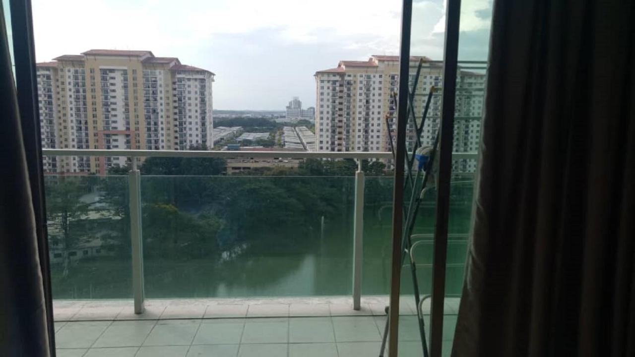 11-Modern Homestay Palazio Lake View Mount Austin Palazio Near Aeon Themepark Toppen Ikea Johor Bahru Ngoại thất bức ảnh