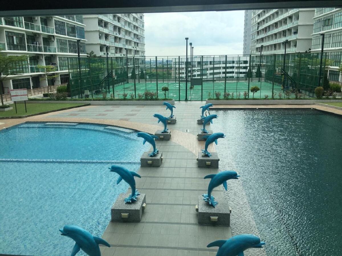 11-Modern Homestay Palazio Lake View Mount Austin Palazio Near Aeon Themepark Toppen Ikea Johor Bahru Ngoại thất bức ảnh